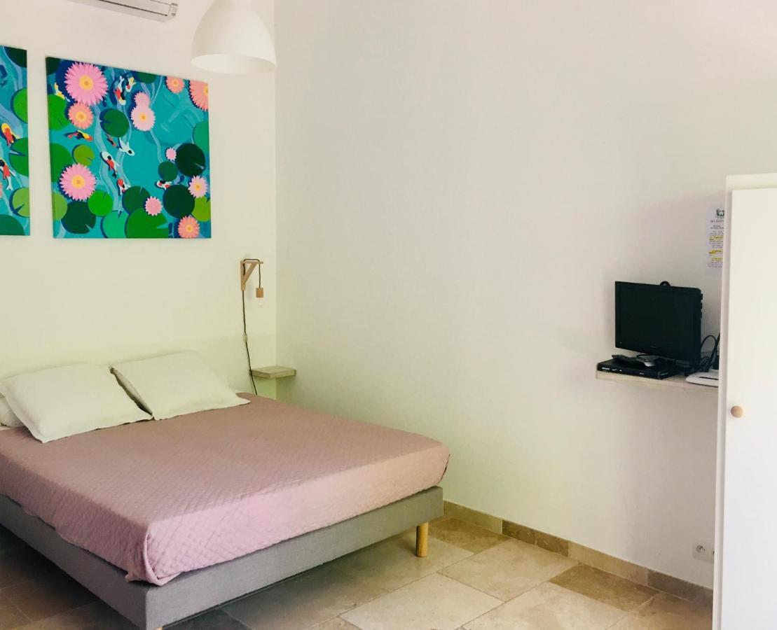 L'Islo Bamboo Apartment Saumane-de-Vaucluse Екстериор снимка