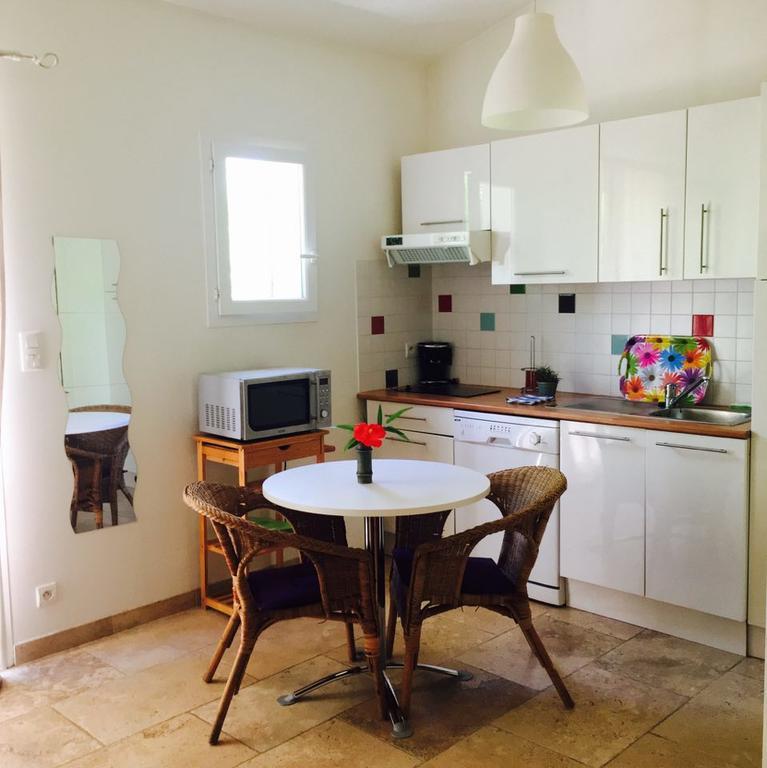 L'Islo Bamboo Apartment Saumane-de-Vaucluse Екстериор снимка